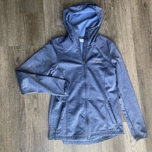 Women’s M Columbia full zip jacket, hood, zip pockets and thumb holes